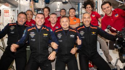 Gezeravcı uzaydan fotoğraf paylaştı