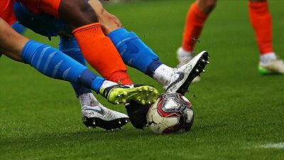 FIFA, futbol kulüplerinin uluslararası transferlerdeki bonservis harcamalarının 2023'te rekor kırdığını