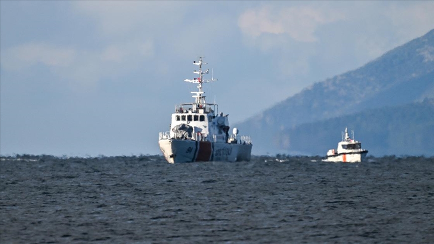 Balıkçı teknesi battı: 3 ölü, 2 kayıp