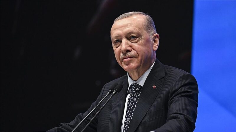 Cumhurbaşkanı Recep Tayyip Erdoğan, partisinin Eskişehir ilçe adaylarını açıkladı. Erdoğan