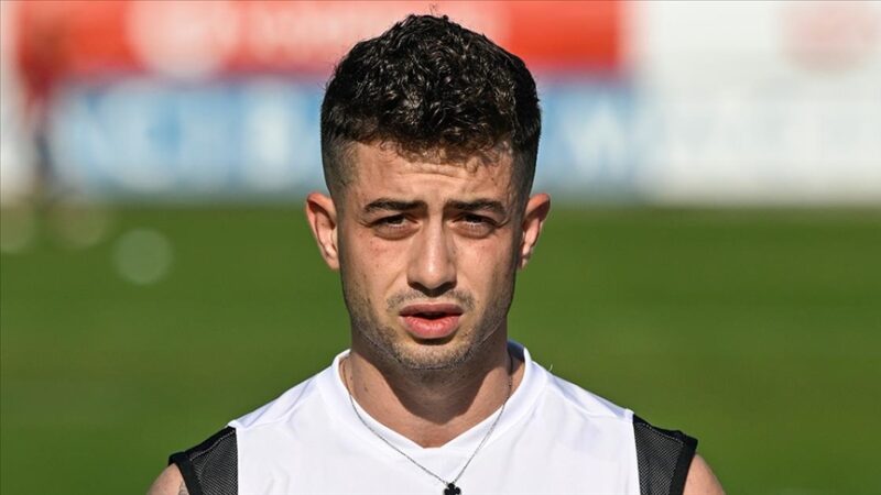 VavaCars Fatih Karagümrük'te Beşiktaş'tan kiralanan Kerem Atakan Kesgin'in sözleşmesi feshedildi.