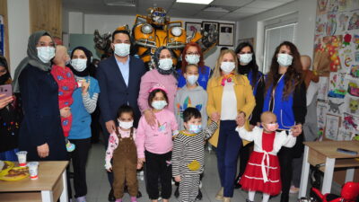 Kanser hastası çocuklara YASAV morali