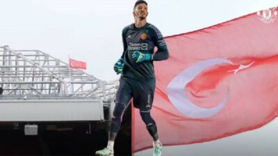 Manchester United forması giyen Bursalı milli kaleci Altay Bayındır, "Hem
