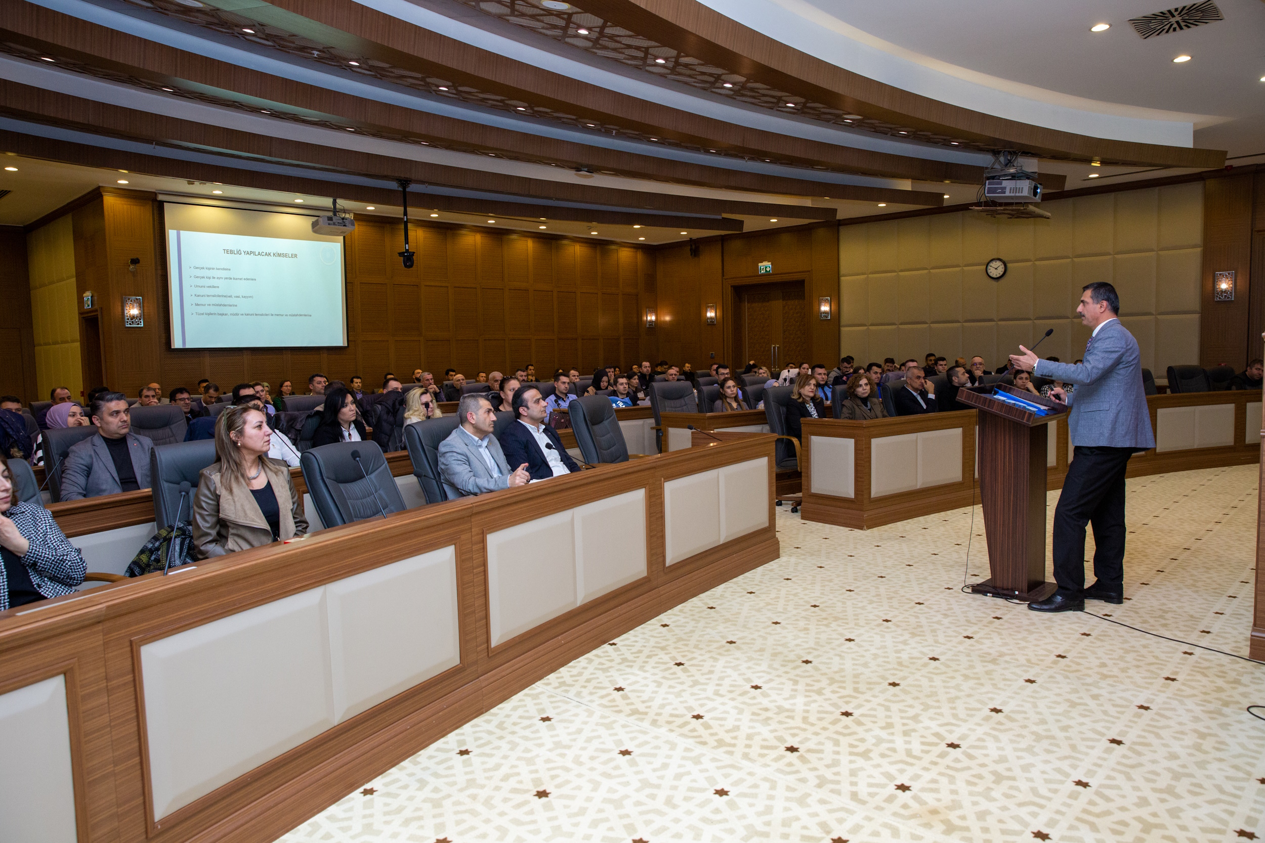 Bursa Büyükşehir’de personele mevzuat eğitimi