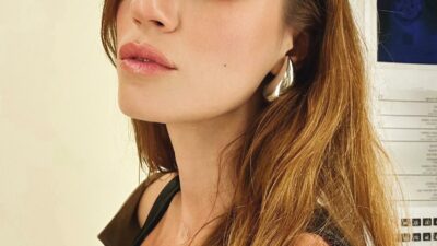 Transparan elbisesine bir bakan bir daha baktı!