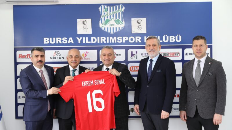 3.Lig’deki Bursa ekibi TFF Başkanı Büyükekşi’den ne talep etti? Türkiye Futbol Federasyonu Başkanı Mehmet Büyükekşi'nin Bursaspor'un ardından 3.Lig ekibi