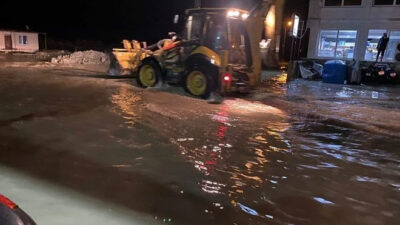 Hatay’da caddeler göle döndü