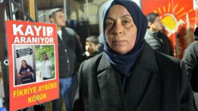 Depremde kaybettiği kızını arıyor