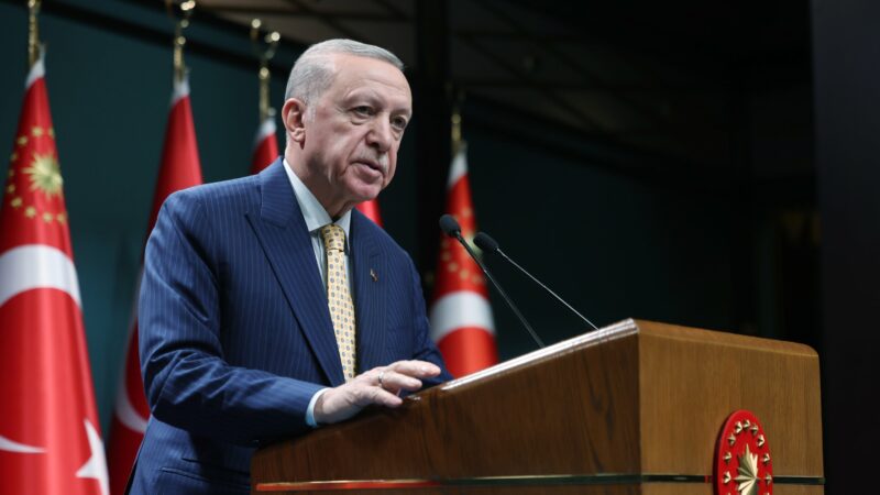 Cumhurbaşkanı Erdoğan balkon konuşması yapacak İletişim Başkanı Altun: "Cumhurbaşkanı Erdoğan saat 00.30'da AK Parti Genel