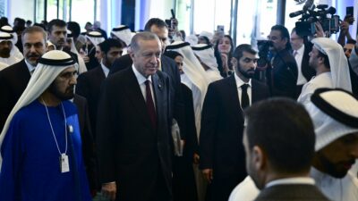 Cumhurbaşkanı Erdoğan: ‘İsrail katliam ve yıkımdan vazgeçmiyor’