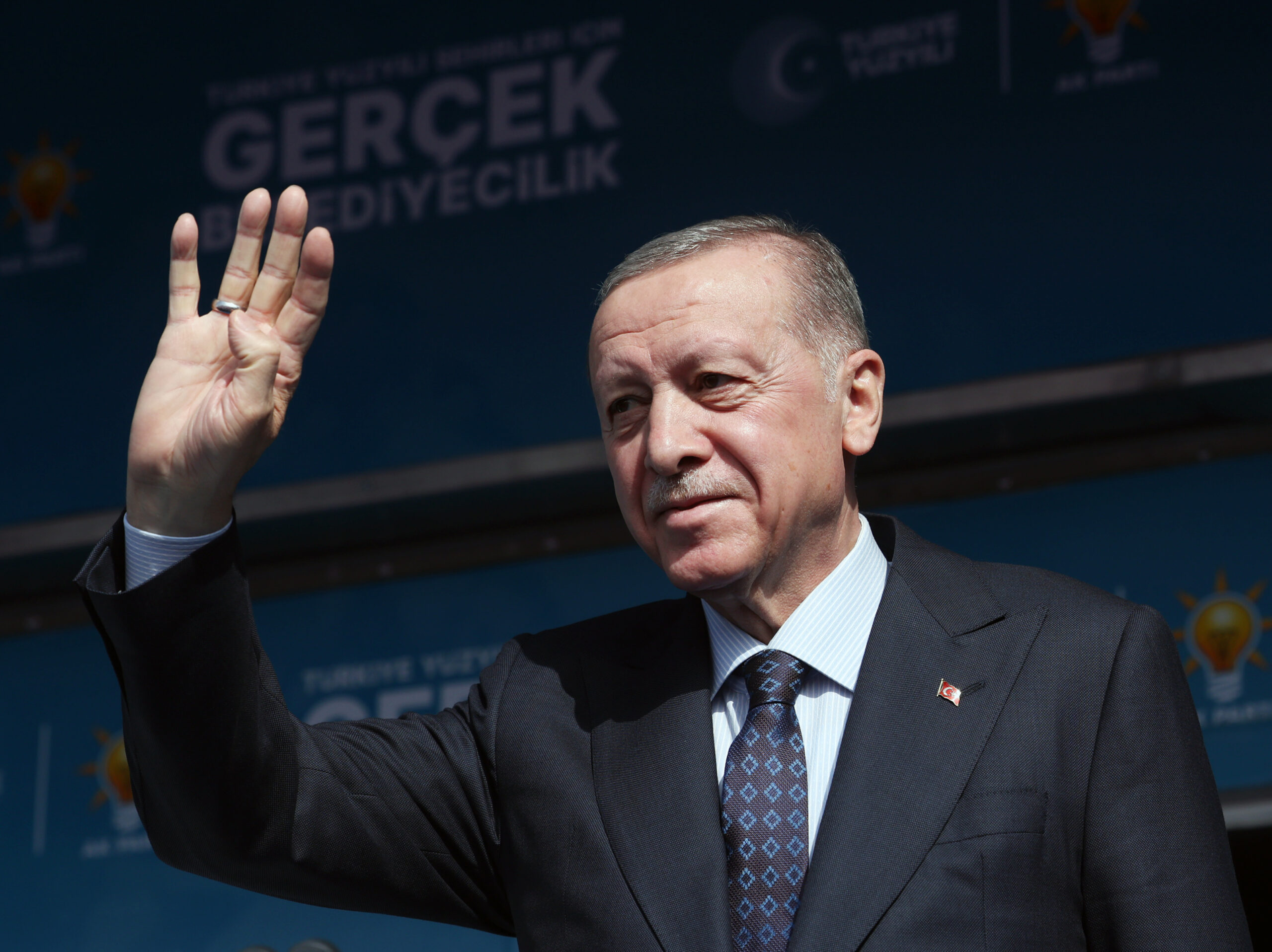 Cumhurbaşkanı Erdoğan: ‘Vesayete karşı dimdik ayakta durduk’