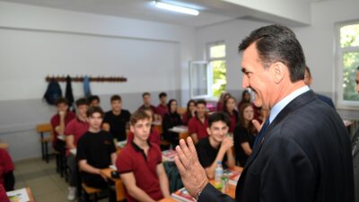 Osmangazi’den emekliye, kadınlara ve öğrencilere tam destek