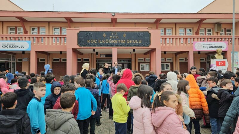 Bursa’da deprem paniği! Gemlik'te Kandilli Rasathanesi'nin verilerine göre merkez üssü Şahinyurdu Mahallesi olan