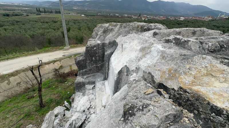 Bursa’nın değerini asitle eritmeye çalıştılar! Dünyaca ünlü tarihi kent İznik’e dadanan defineciler Roma döneminin önemli