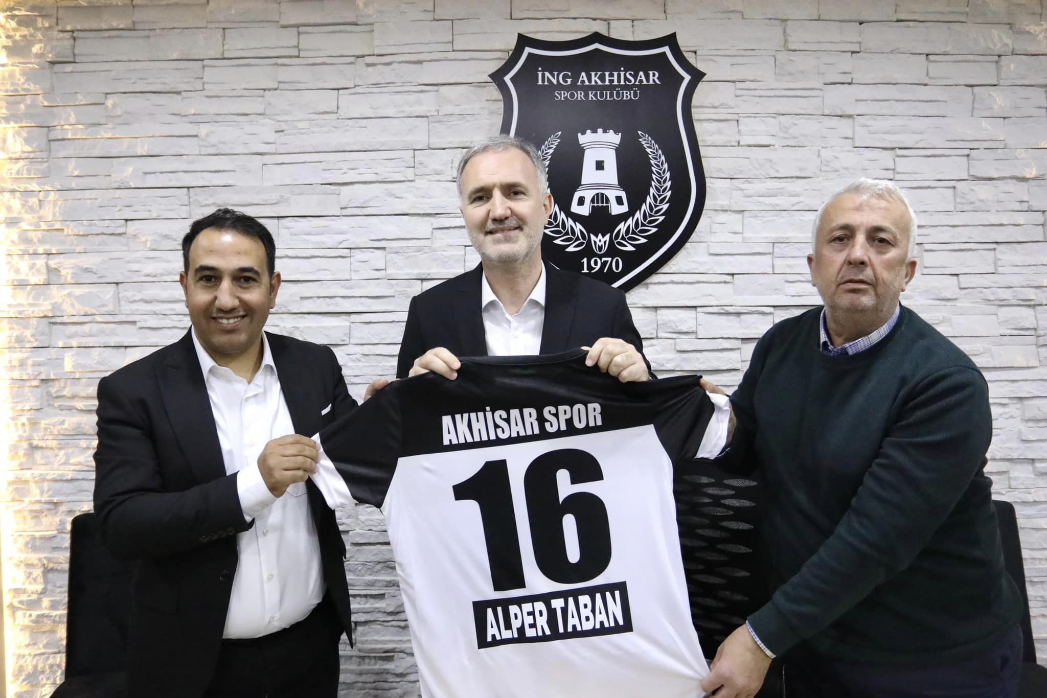 İnegöl Belediye Başkanı Taban; ‘Yarınları inşa etmek için çalışıyoruz’ İnegöl Belediye Başkanı Taban; ‘Yarınları inşa etmek için çalışıyoruz’