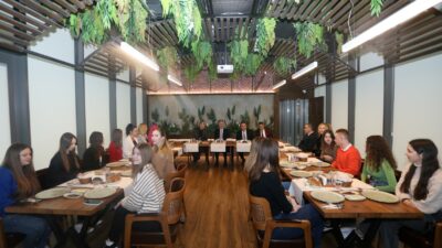 Başkan Taban, Spor Lisesi’nin Ukraynalı misafirleriyle buluştu