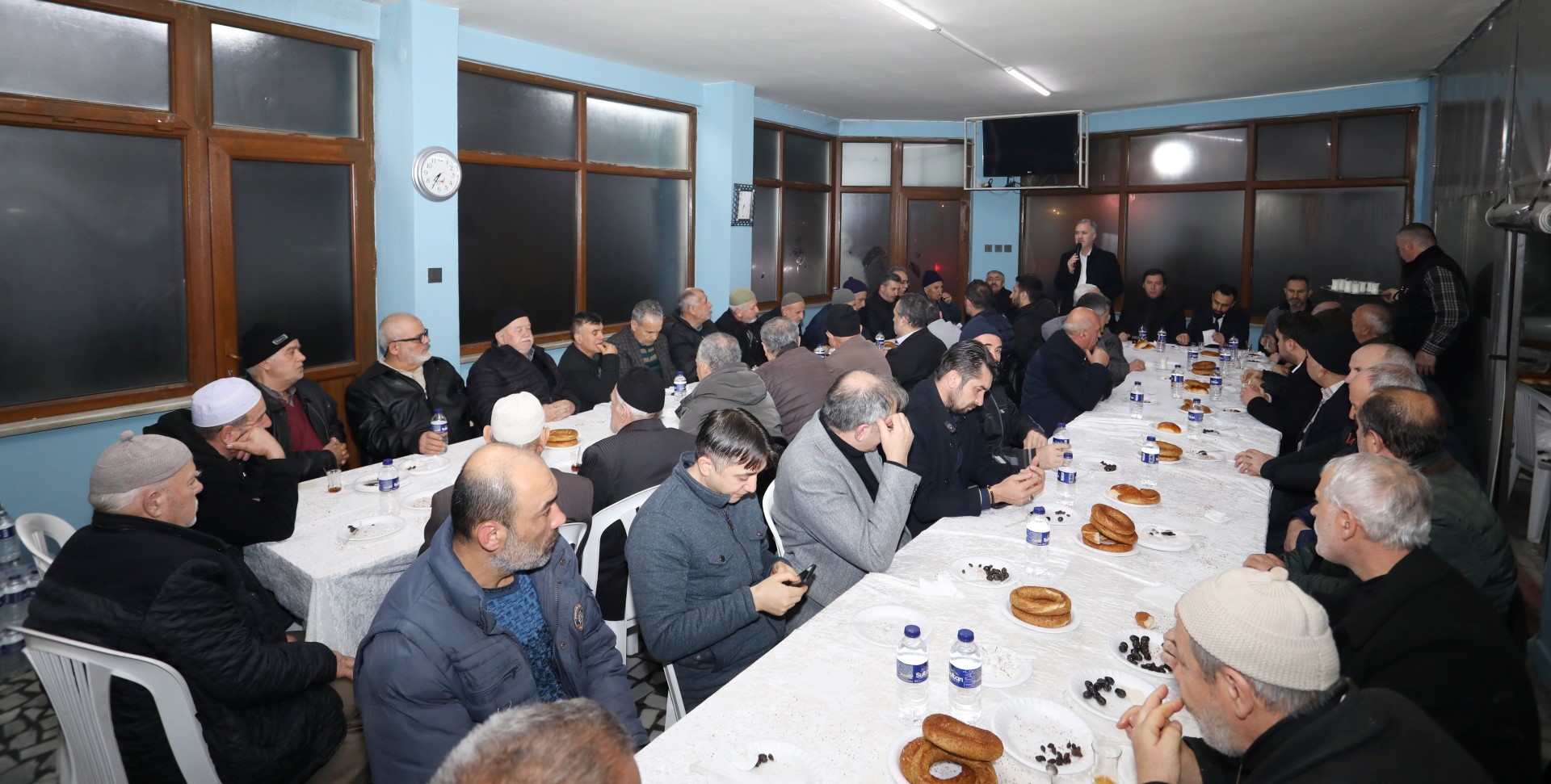 Bursa’da cuma sabahı İnegöl simidiyle bereketlendi