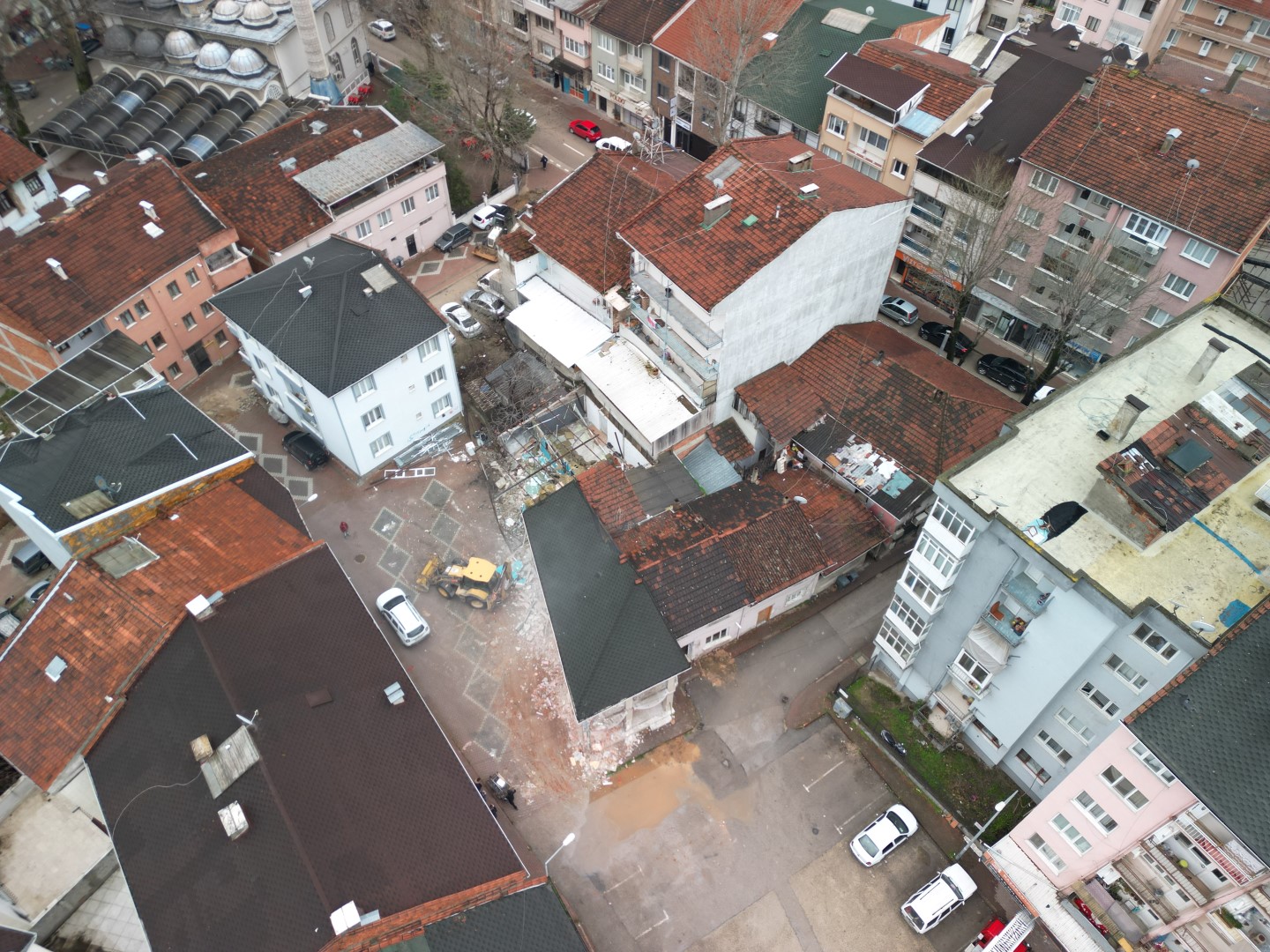 Bursa’daki bu binalar yıkıldı! Bakın yerine ne yapılacak? Bursa’daki bu binalar yıkıldı! Bakın yerine ne yapılacak?