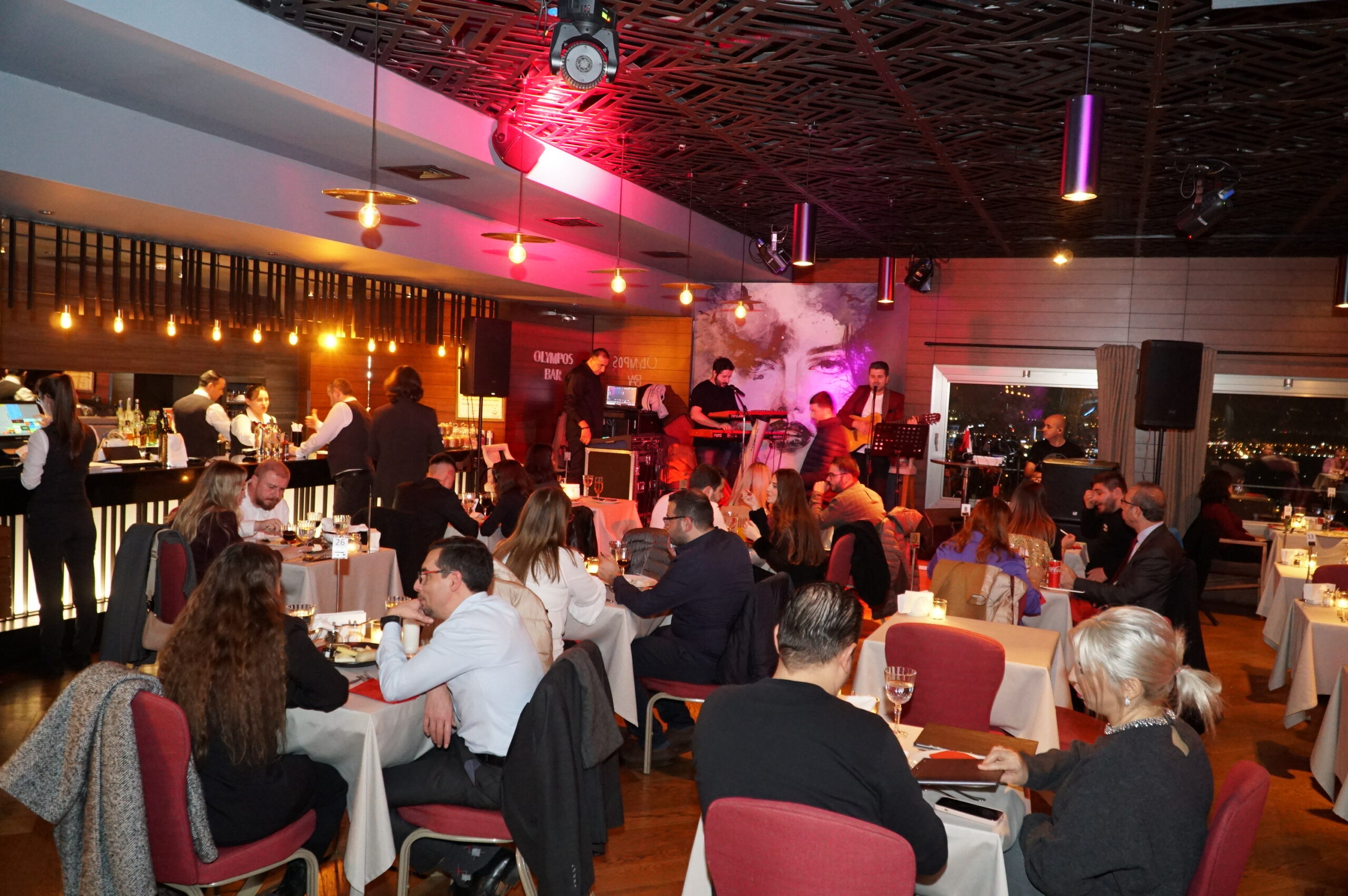 Mövenpick Bursa’da aşkın gecesi