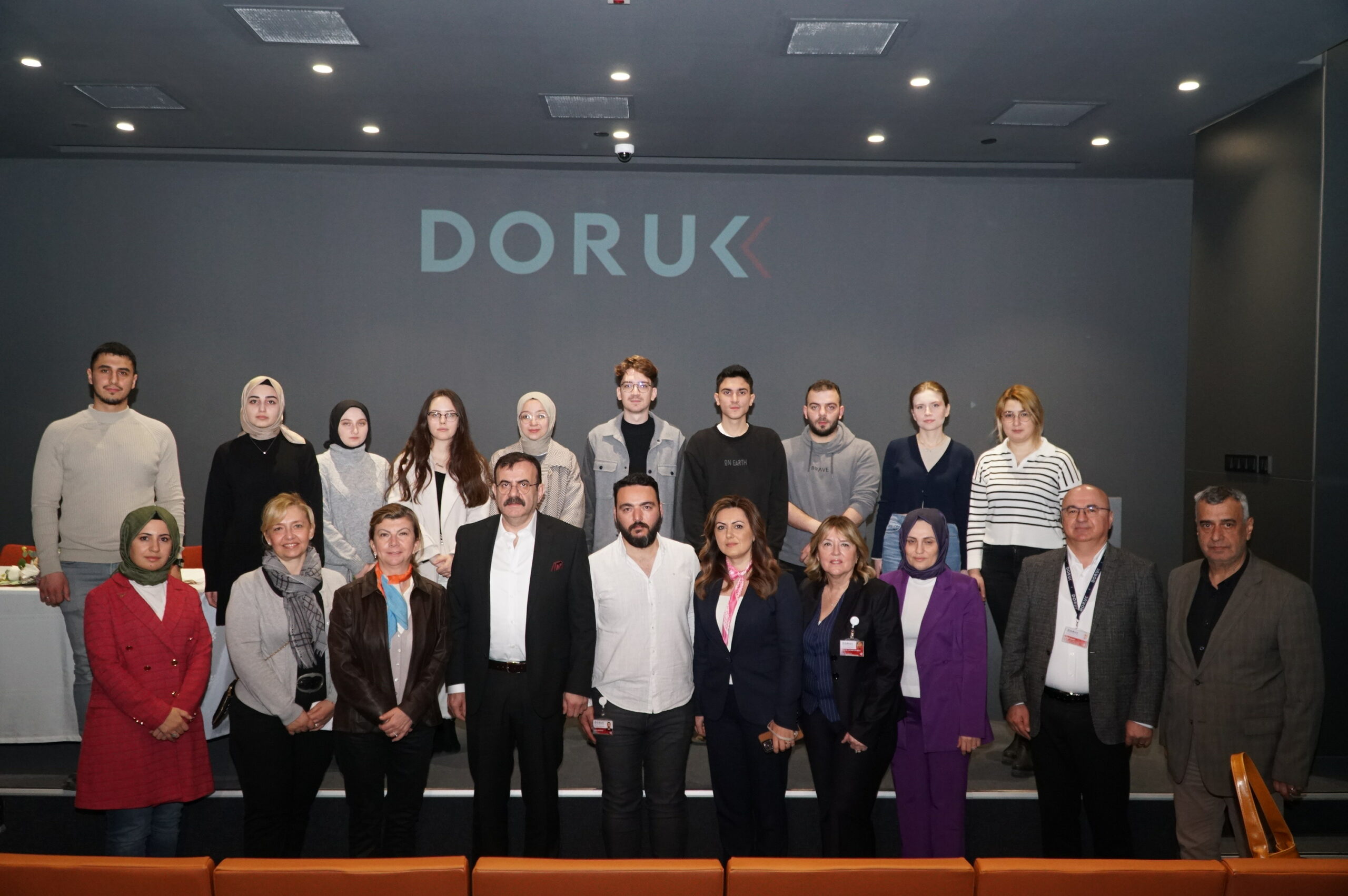 Bursa’da geleceğin mimarları Doruk’tan ilham aldı Bursa’da geleceğin mimarları Doruk’tan ilham aldı