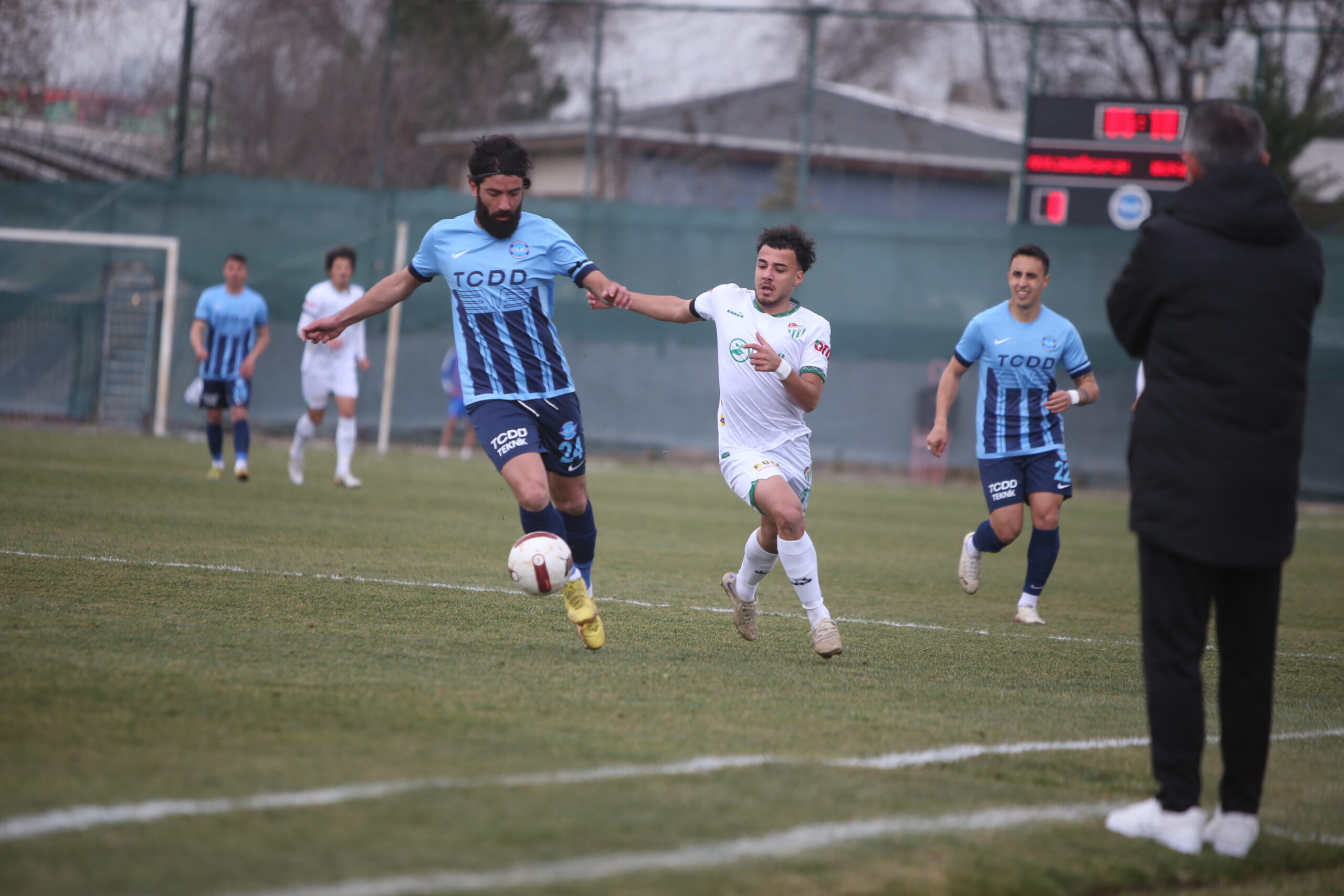 Bursaspor Ankara’da da yıkıldı! Umutlar tükeniyor…