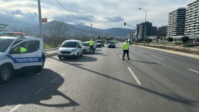 Bursa’da emniyet kemeri denetimi