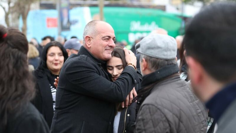 CHP Parti Meclisi tarafından aday gösterilmeyen Gemlik Belediye Başkanı Mehmet