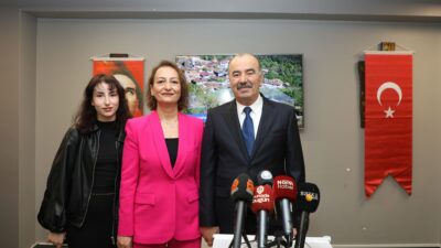 Yeniden aday gösterilmeyen Mudanya Belediye Başkanı Türkyılmaz kararını verdi