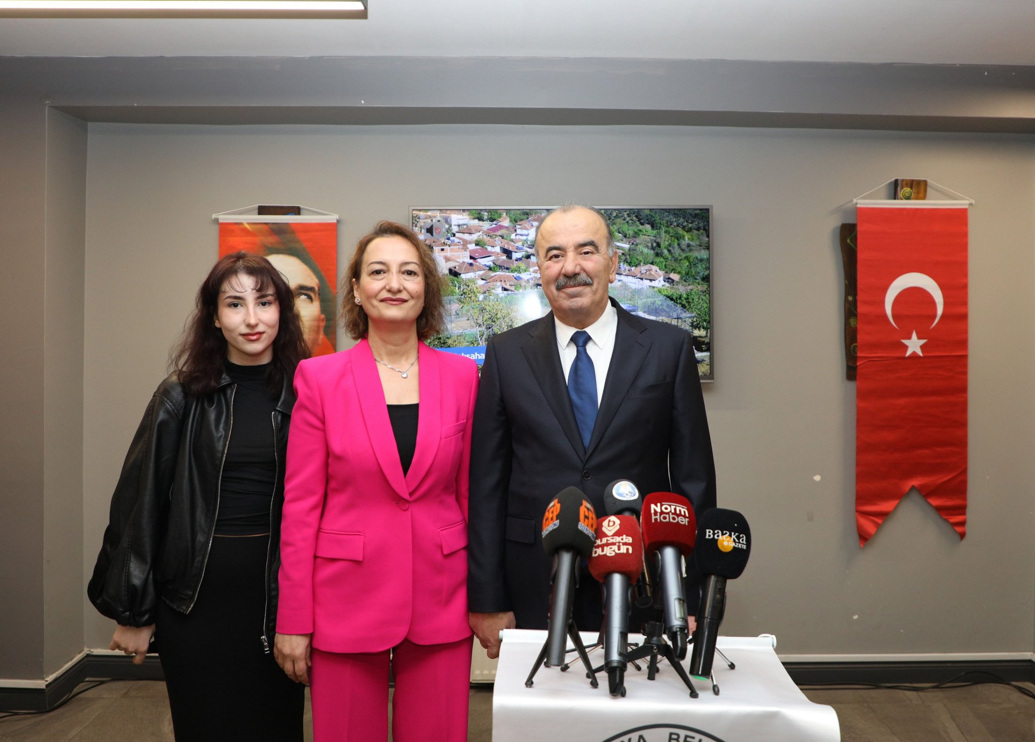 Yeniden aday gösterilmeyen Mudanya Belediye Başkanı Türkyılmaz kararını verdi