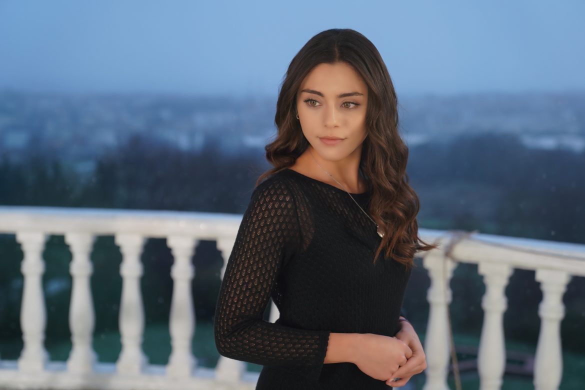 Kızılcık Şerbeti’nden Sıla Türkoğlu ayrılıyor mu? Yerine bomba isim…