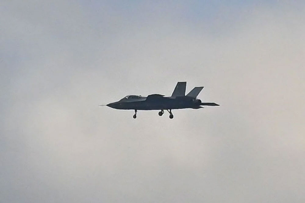 Yerli savaş uçağı KAAN’dan ilk uçuş! Gökyüzünde böyle süzüldü…