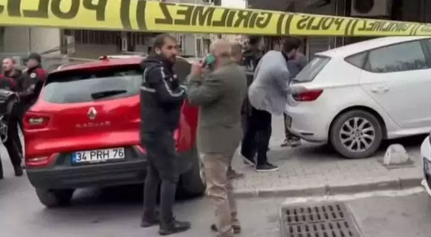 AK Parti programında silahlı saldırı!