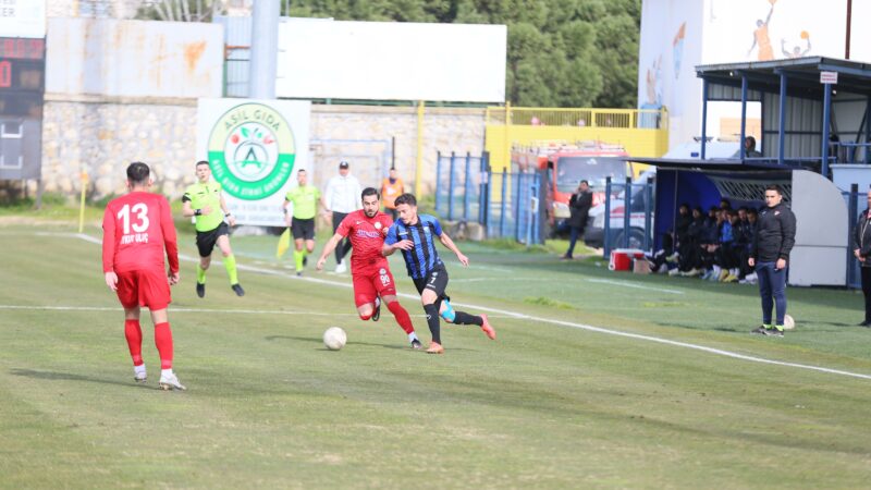 TFF 2.Lig Beyaz Grup’taki temsilcilerimizden Karacabey Belediyespor, sahasında konuk ettiği