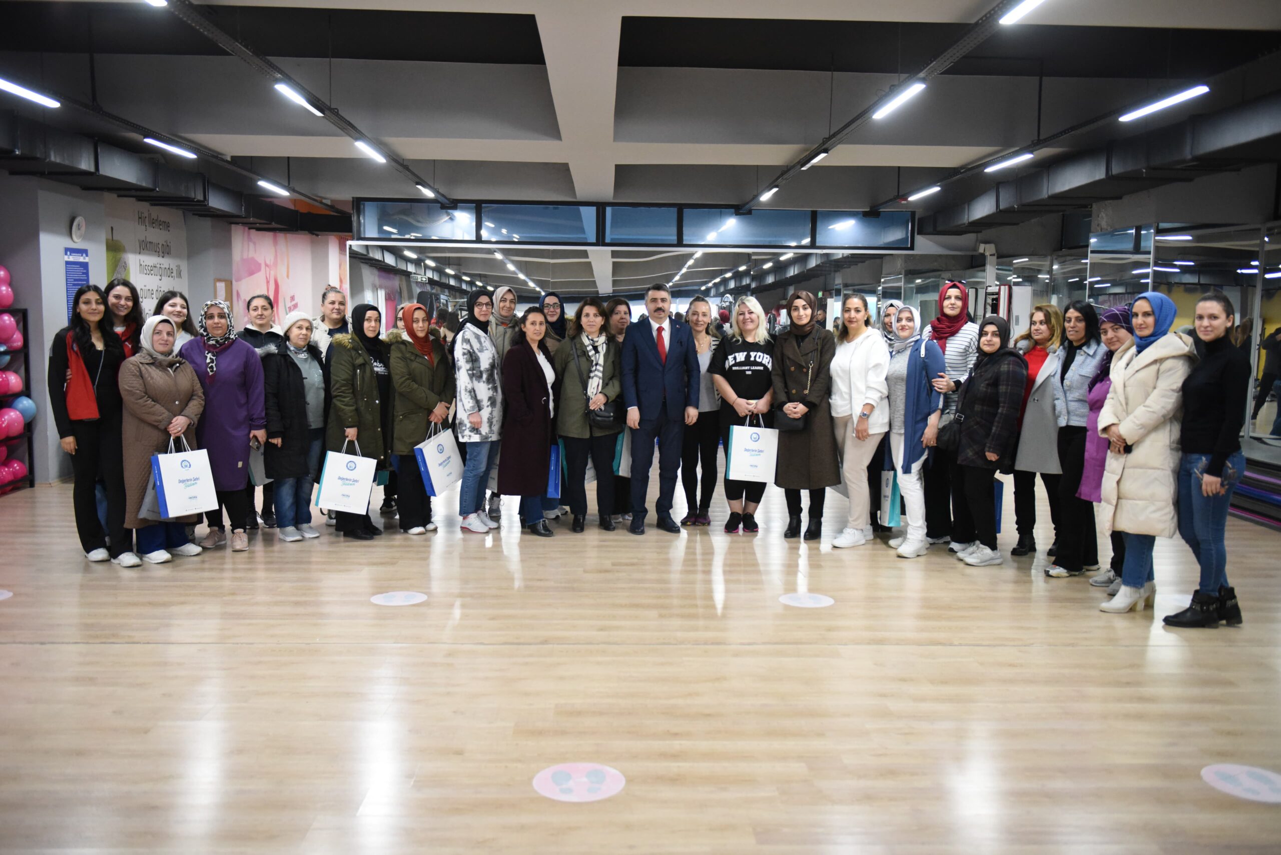 Yıldırım’da 54 bin kadına spor hizmeti