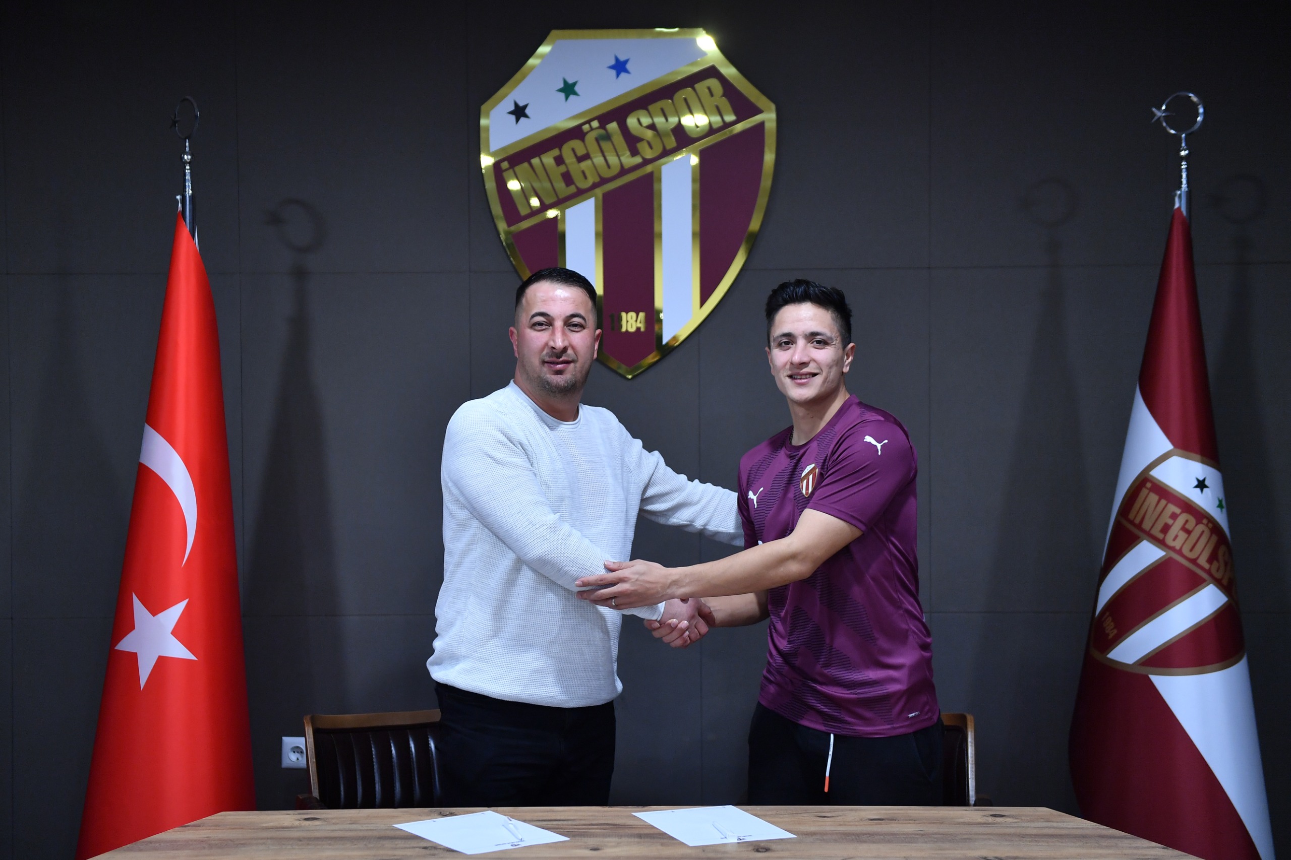 2.Lig'deki Bursa ekibine Süper Lig deneyimli golcü transferi! 2 berat 3