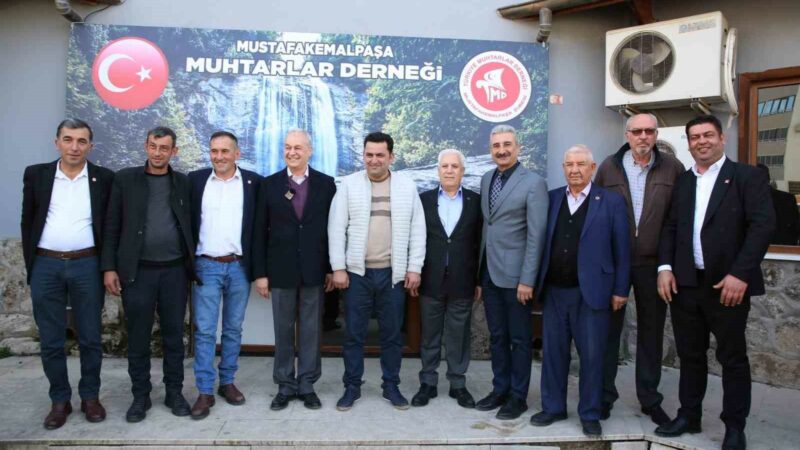 CHP Bursa Büyükşehir Belediye Başkan Adayı Mustafa Bozbey, Mustafakemalpaşa’da muhtar