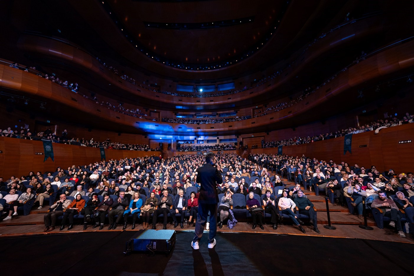 Bursa'da Kenan Doğulu ile muhteşem final 1 caz konserlerine kenan dogulu ile muhtesem final aedab9b