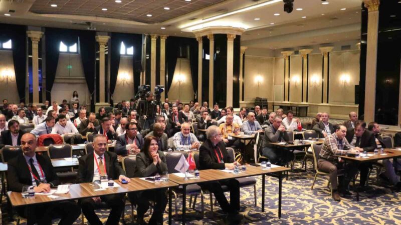 Türkiye Endoskopik Omurga Cerrahisi Derneği tarafından düzenlenen ve 23 ülkeden