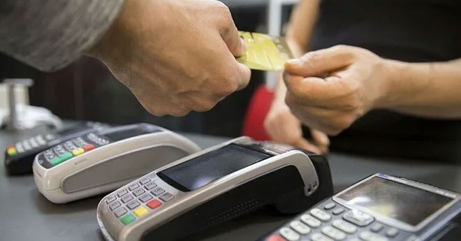 Kredi kartı harcamaları gündemden düşmüyor: İşte masadaki formüller