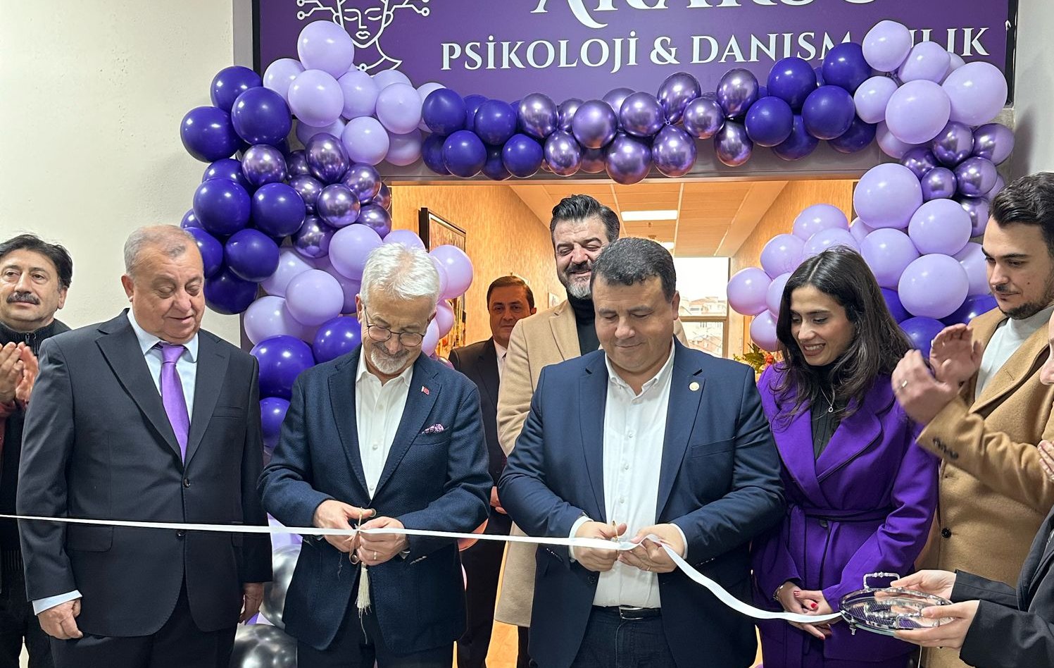 Uzman Psikolog Bengisu Binay Akarsu yeni ofisini Nilpark’ta açtı