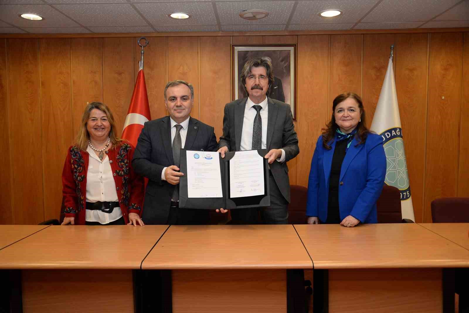 İki araştırma üniversitesinden örnek işbirliği İki araştırma üniversitesinden örnek işbirliği