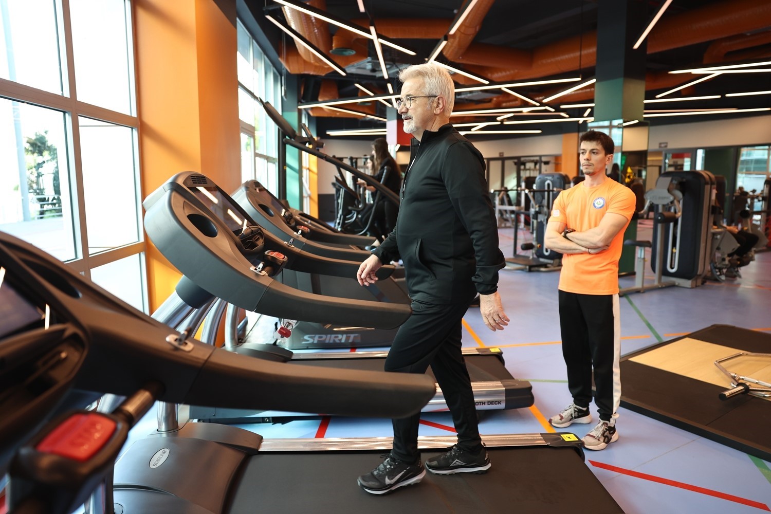 Bursa’ya modern donanımlı fitness salonu