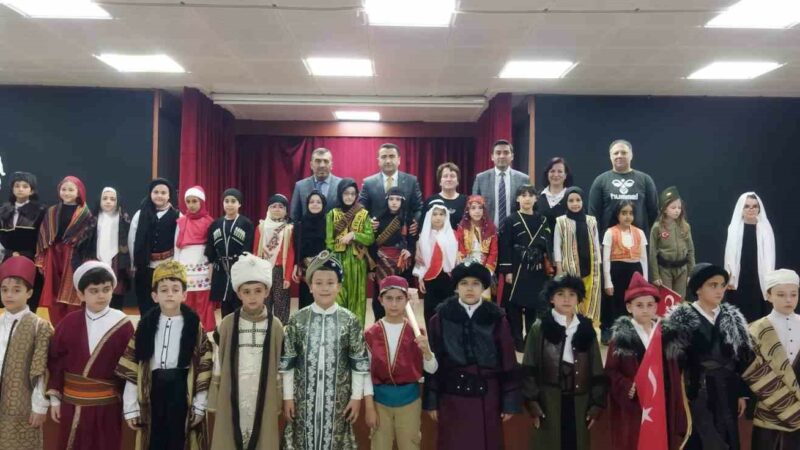 Bursalı öğrencilerden unutulmayacak proje Orhangazi Ali Tekin İlkokulu, Dilimizin Zenginlikleri Projesi kapsamında unutulmaz bir