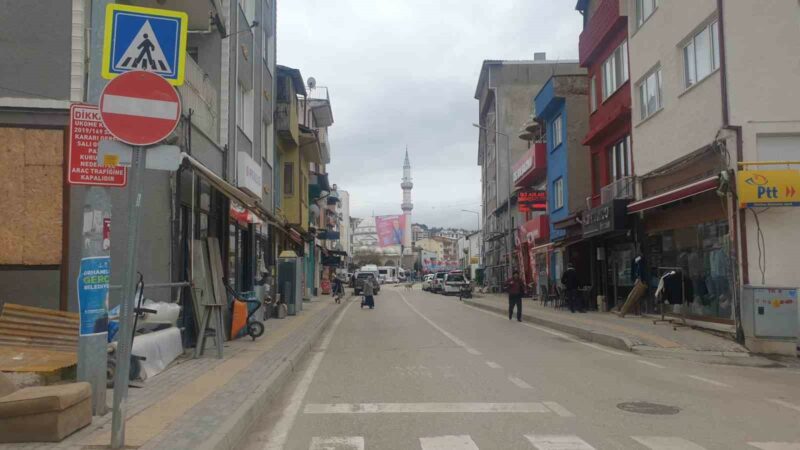 Bursa’nın bu ilçesinde yeni uygulama! Orhaneli ilçesinde şehir merkezi iç hatlar yolunda yeni düzenleme yapılıyor.