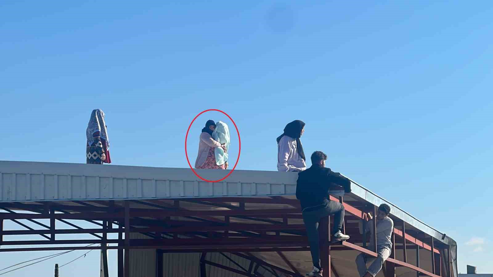 Yer: Bursa… Kaçak kata bebekli direniş