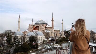 Türkiye’ye ocakta gelen yabancı ziyaretçi sayısı 2 milyonu aştı