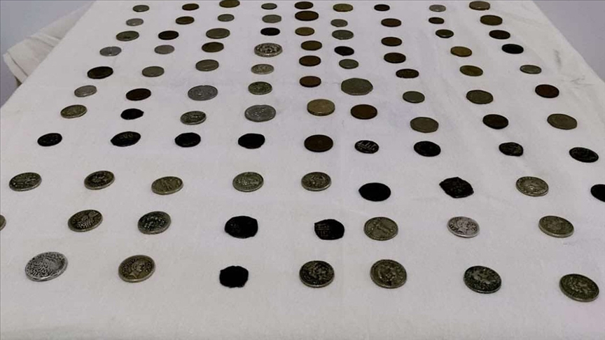 Fransa’da el konulan 8 bin 597 sikke Türkiye’ye iade edilecek
