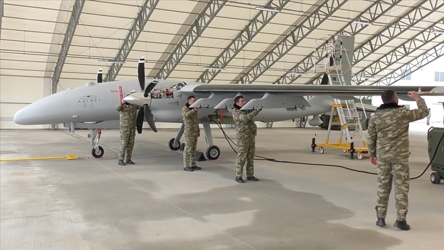 Azerbaycan ordusu, AKINCI TİHA’larla tatbikat yaptı