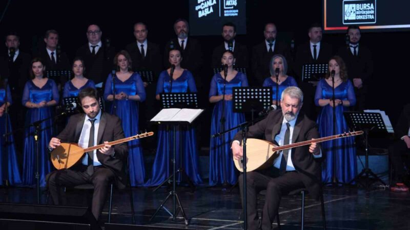 Türküler Ender Balkır’dan Bursa Büyükşehir Belediyesi Türk Halk Müziği Bölümü tarafından düzenlenen konsere,
