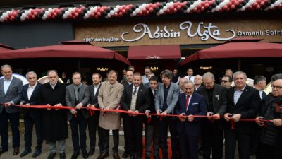 Bursa’da geleneksel lezzetlerin yeni durağı; Abidin Usta Görükle’ye görkemli açılış